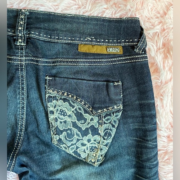 YNQ - Blue Jeans with Rhinestone Embellishments and Pockets Details - Picture 4 of 6